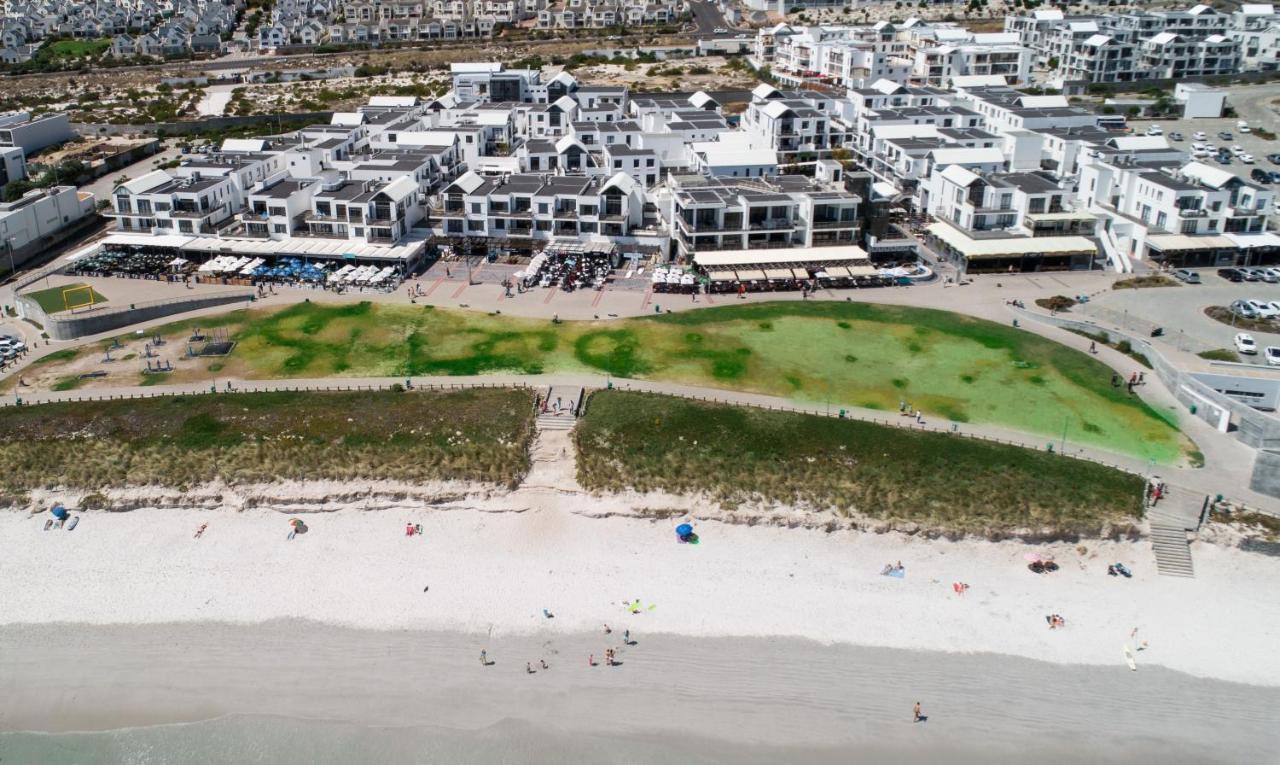 Luxury Beachfront In Big Bay- 2 Bedroom Apartment *